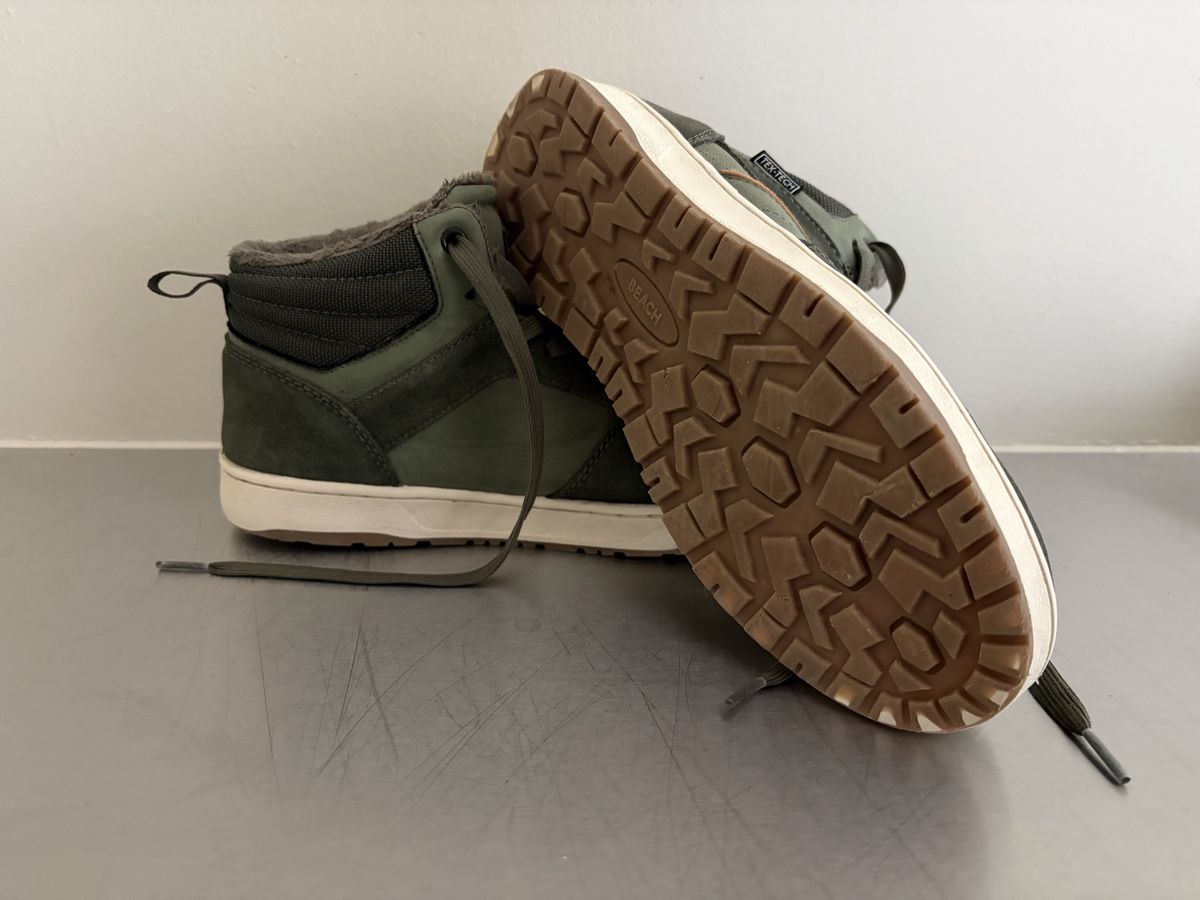 Scarpe da uomo: Beachmountain Winterschuhe Gr. 39 – Usato da Madetswil venduto da tigerfisch 1