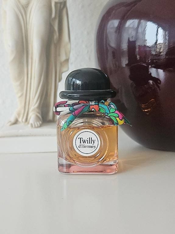 Hermès Parfum & Eau de Toilette: Hermès Twilly d'Hermès Eau de Parfum 30ml – Gebraucht aus St-Prex von ily_jf7q