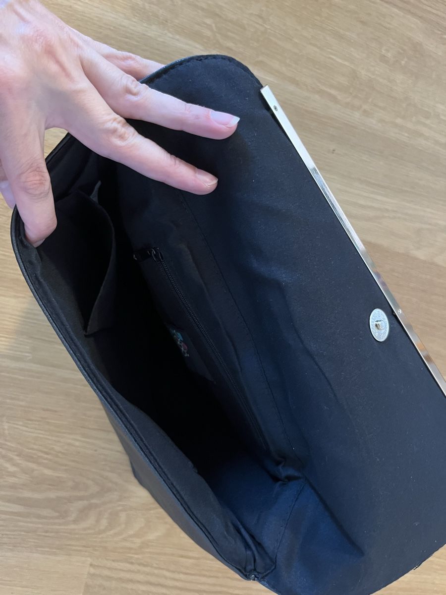 Borse da donna: Clutch schwarz Kunstleder – Nuovo (secondo la descrizione) da Rotkreuz venduto da rinchee 3