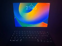 iPad Pro 2. Gen 256GB mit Apple Keyboard und Apple Pencil