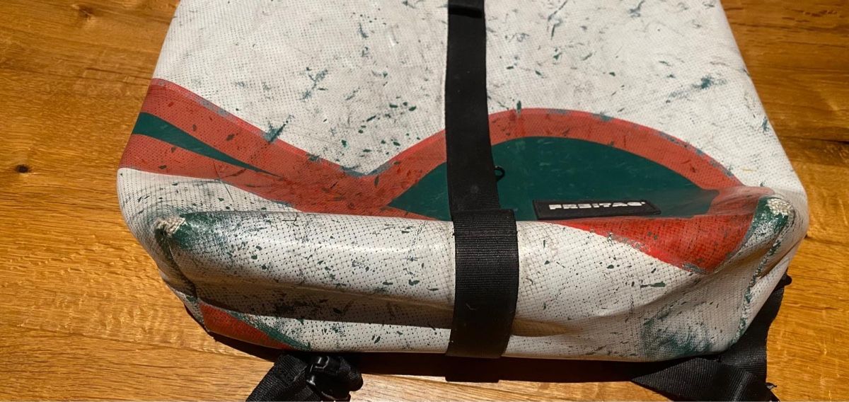 Freitag Zaini: Freitag Rucksack gebraucht (F155 Clapton) – Usato da Appenzell venduto da fabienne.inauen 5