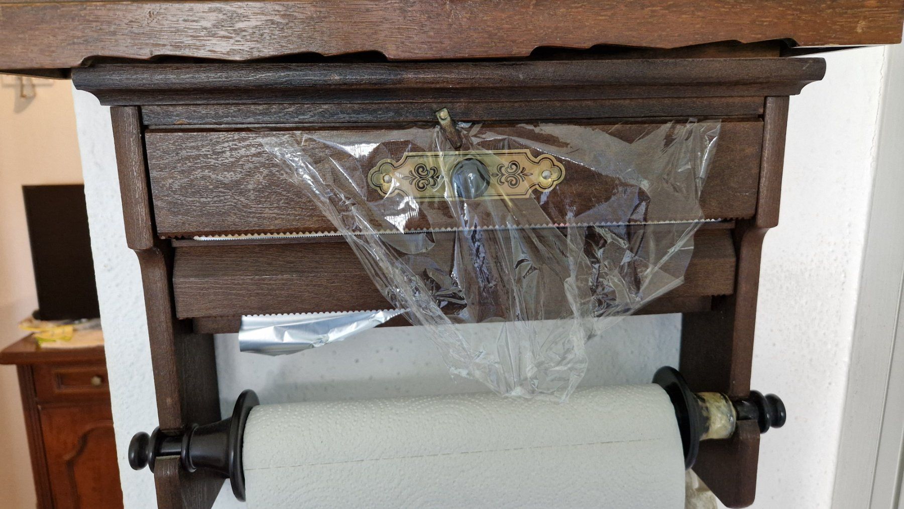 Regale: Gewürzregal Holz Glasfront Rollenhalter Papierabroller – Gebraucht aus Laufen von nostalgie0811 1