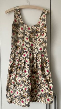 Kleid Sommerkleid Blumenmuster grau Grösse 1 Size