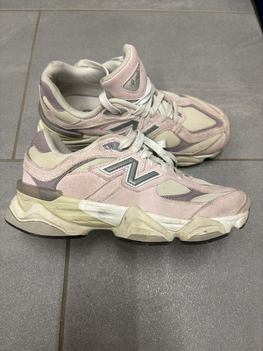 New Balance Scarpe per ragazze: New Balance 9060 Pink Turnschuhe – Usato da Witterswil venduto da gandia05 1