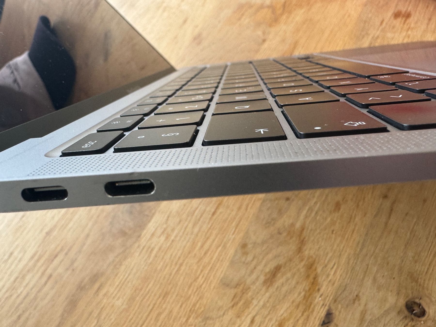 Apple Notebook: Apple MacBook Air M1 2020 in Silber – Usato da Zürich venduto da pau_5rhr 2