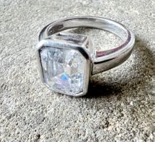 Licht im Quadrat - Silberring 925 mit XL Zirkonia - Gr.53
