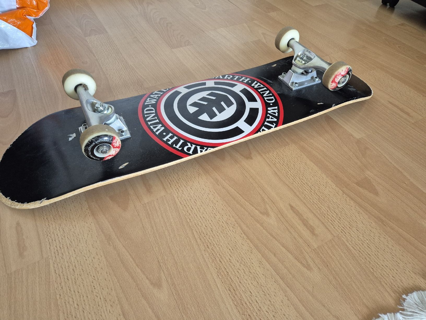 Element Skateboards: Skateboard von Element – D'occasion à Pfäffikon ZH par joe_to_l 1