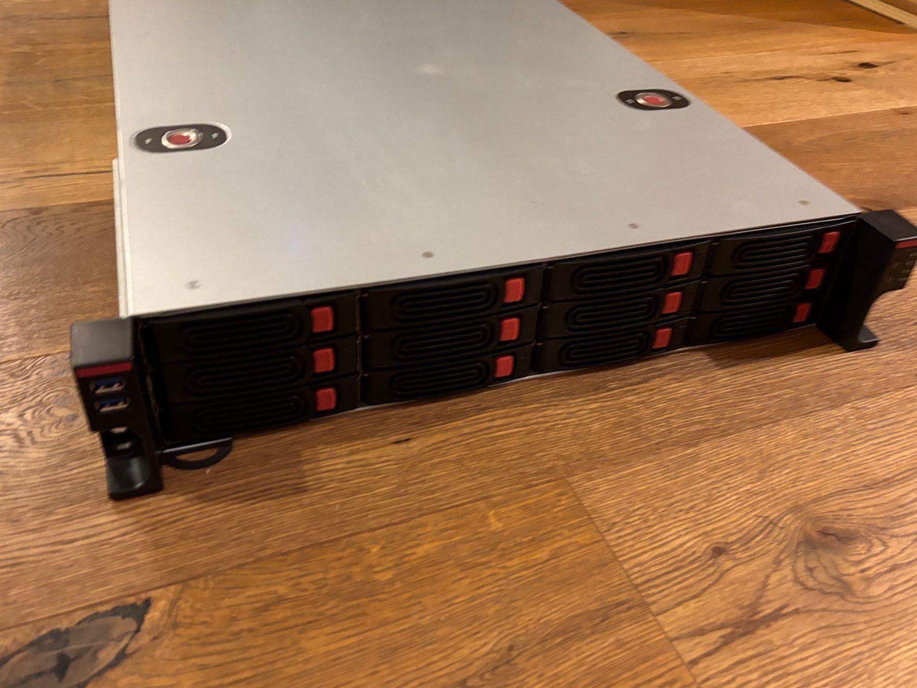 Server: Silverstone RM22-312 Server Barebones mit Zubehör – Usato da Widnau venduto da serverbedarf 1