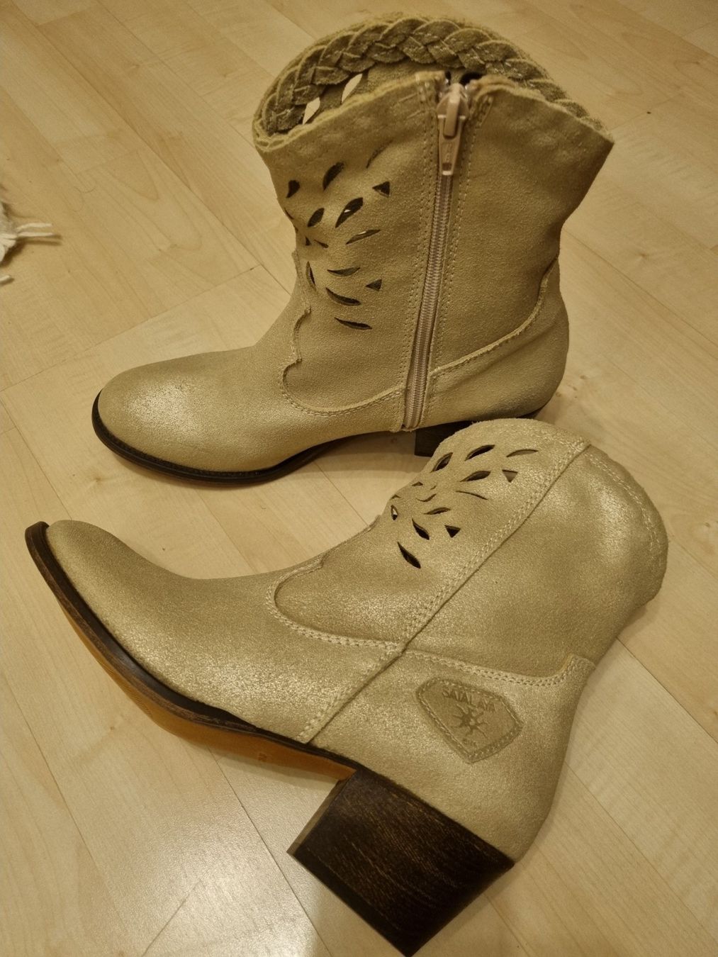 Scarpe da donna: Stiefeletten – Nuovo (secondo la descrizione) da Jegenstorf venduto da dau_ct8d 3