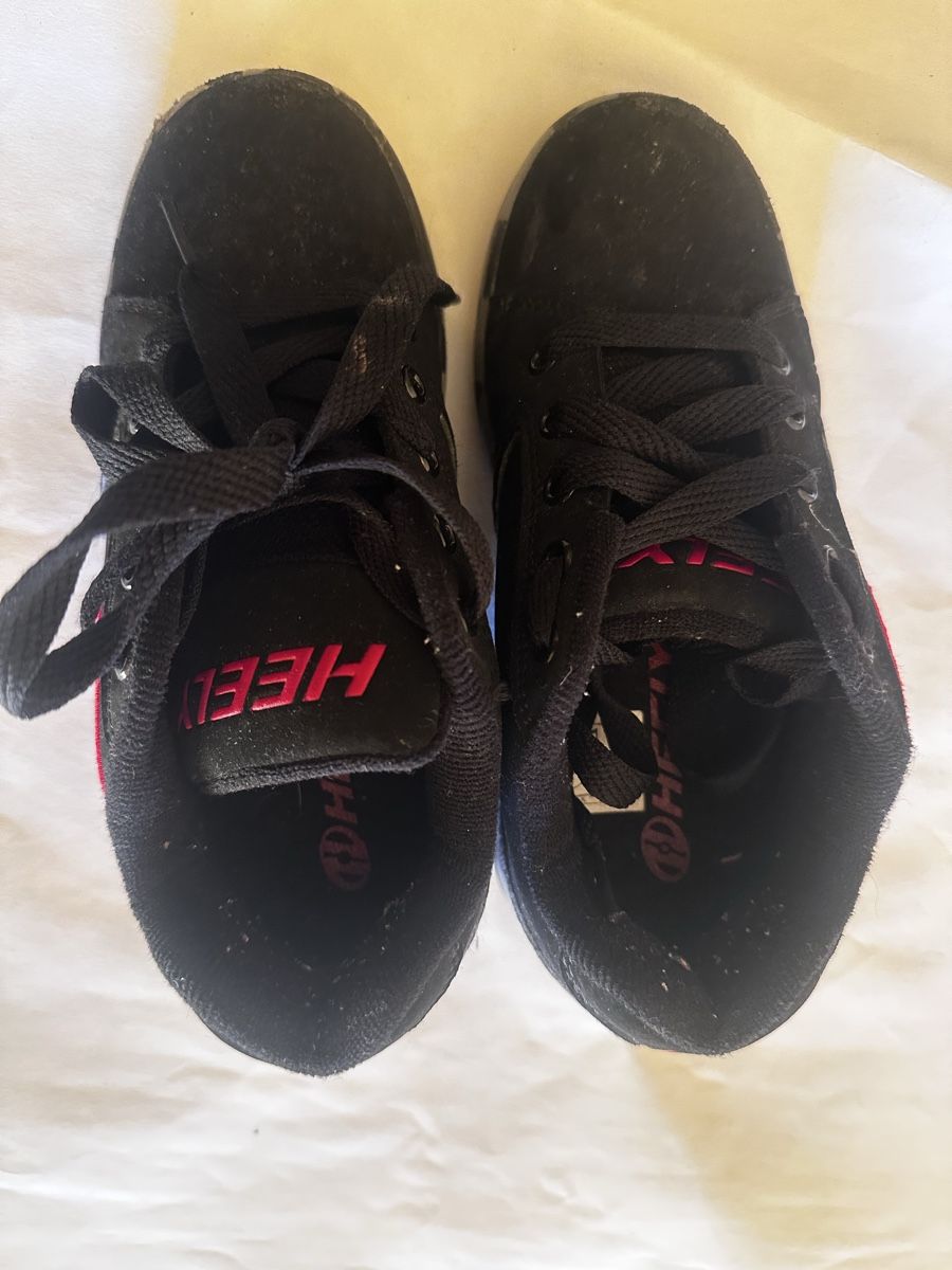 Pattini in linea & Pattini a rotelle: Heelys Schuhe mit Rollen gr 35 – Usato da Uster venduto da bek_v2ct