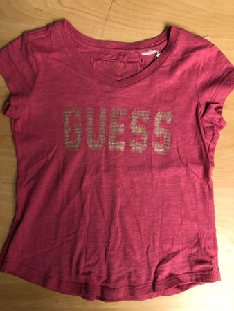 Süsses GUESS  T-Shirt Gr.110