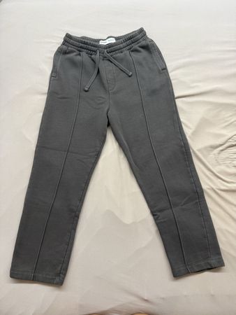 Jogging BERSHKA gris taille L très bon état