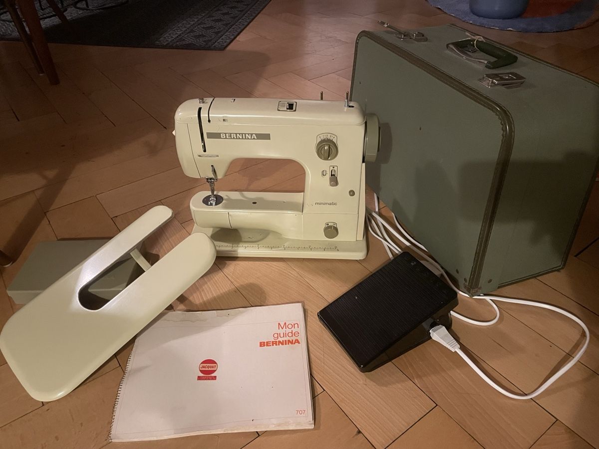 Bernina Macchine da cucire: Bernina 707 minimatic – Usato da Biel/Bienne venduto da CMaiT 1