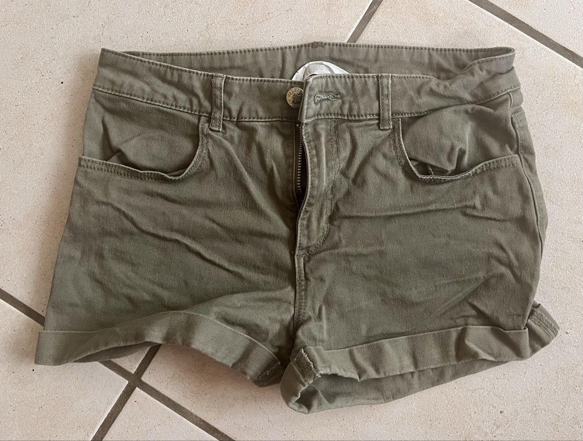 H&M Ensembles coordonnés: Ensemble short top – 158-164 – D'occasion à Neuchatel par Melelienzlau 1