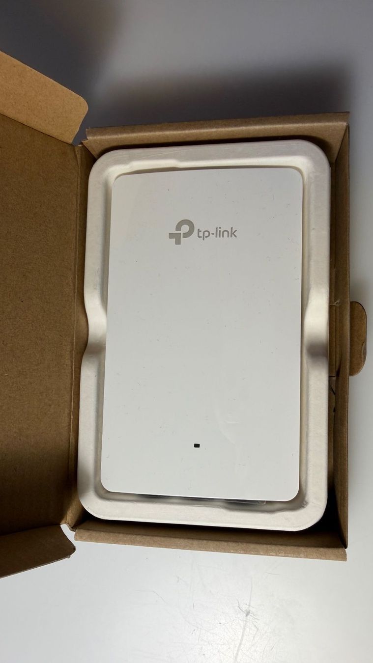 TP-Link WiFi: TP-Link Omada EAP615-Wall - Wi-Fi 6 AX1800 - Twint – Usato da Fribourg venduto da SebDelCH 1