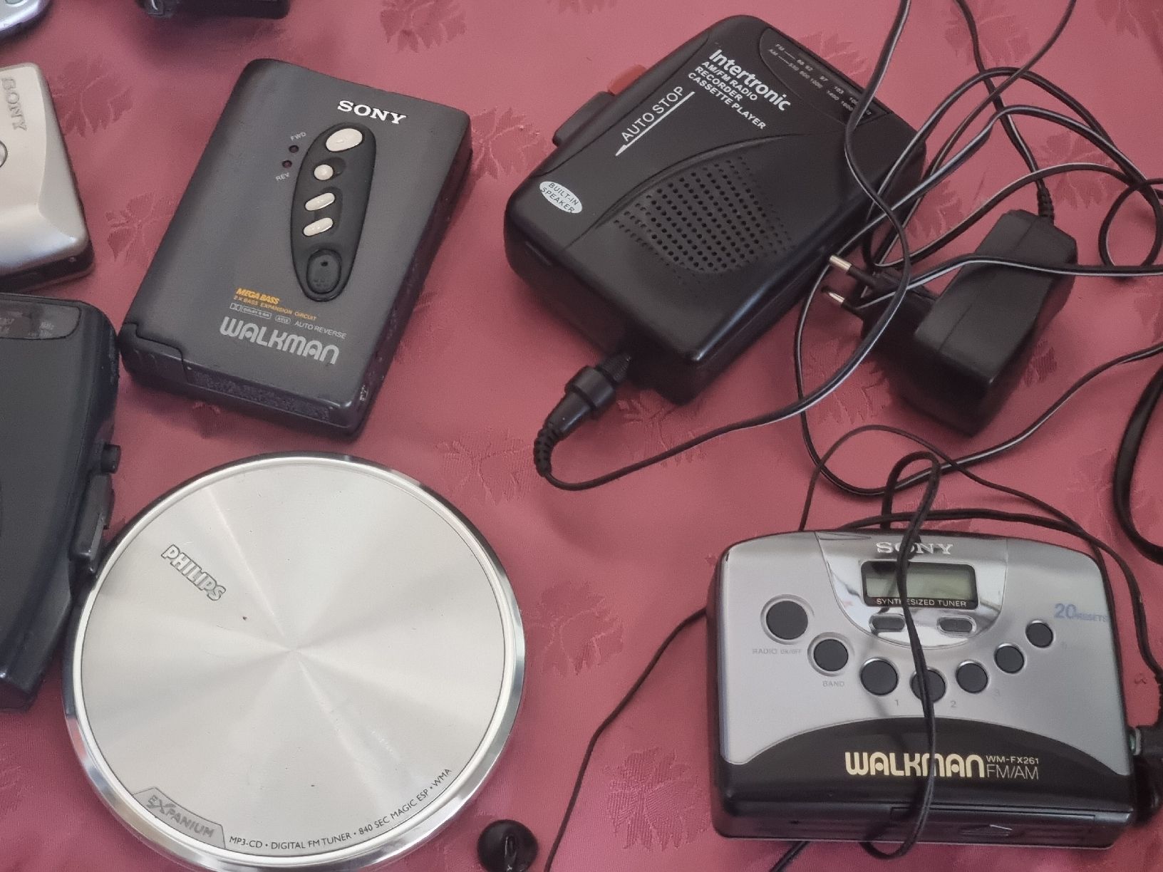 Sony Lettore multimediale portatile: Walkman & CD Player Konvolut diverses Marken  – Usato da Zürich venduto da Budget-Brocki 3