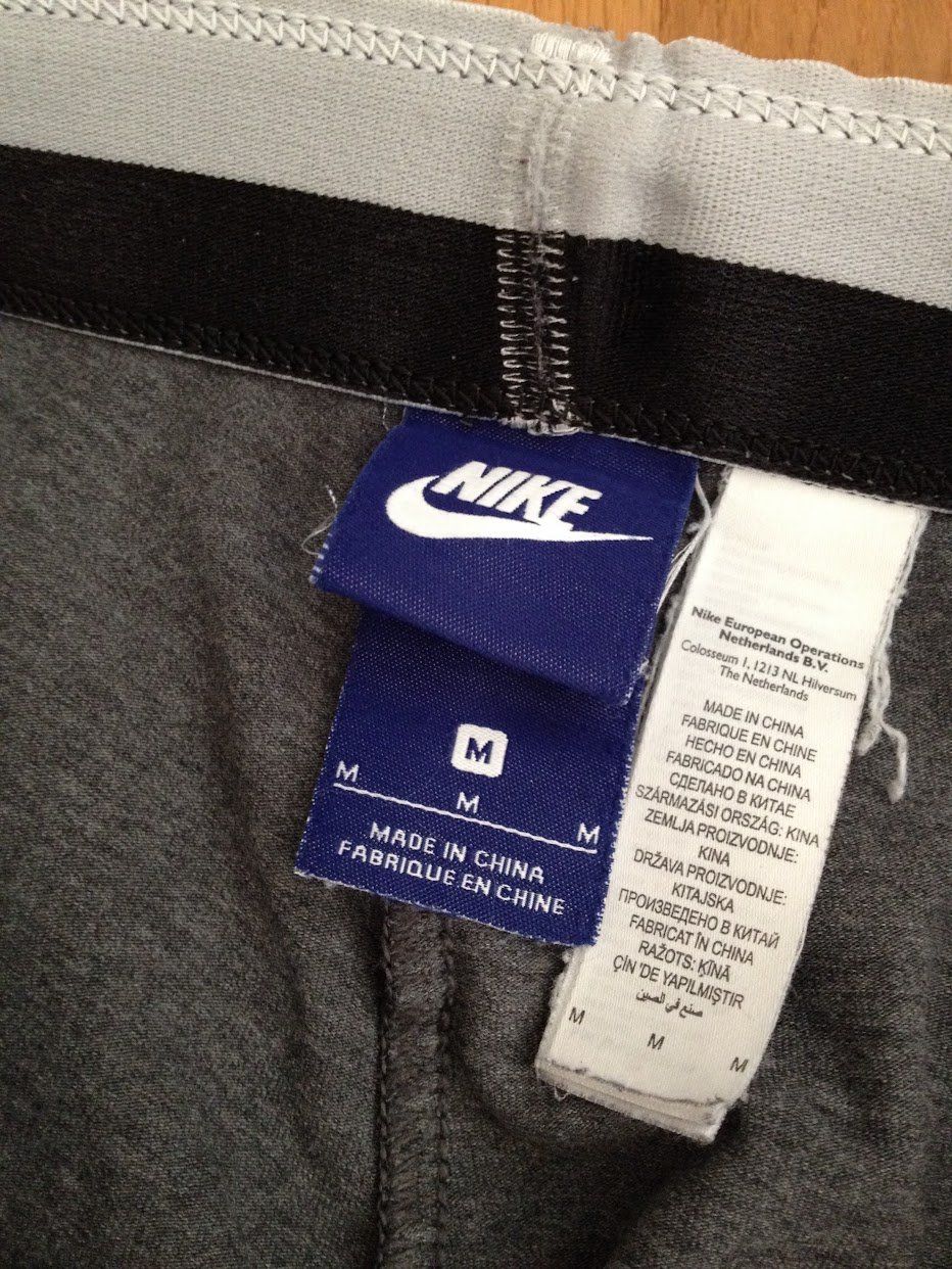 Nike Leggings: Sport Leggins Nike – Gebraucht aus Dübendorf von Fip05 1