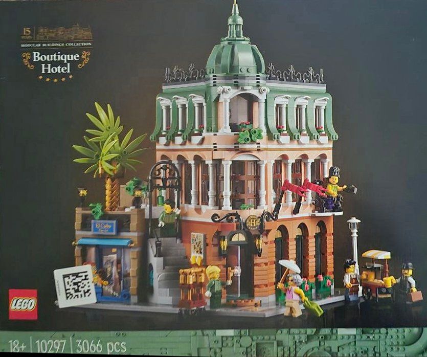 Lego Baukästen: Lego BoutiqueHotel – Neu und originalverpackt aus Gordola von te1310