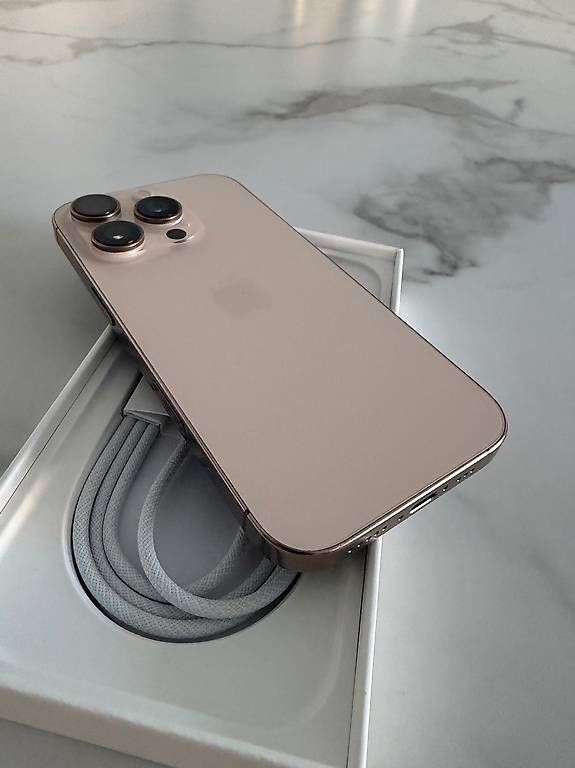 Apple Telefoni cellulari / Smartphones: iPhone 16 pro – Usato da Onex venduto da Vigo20 1