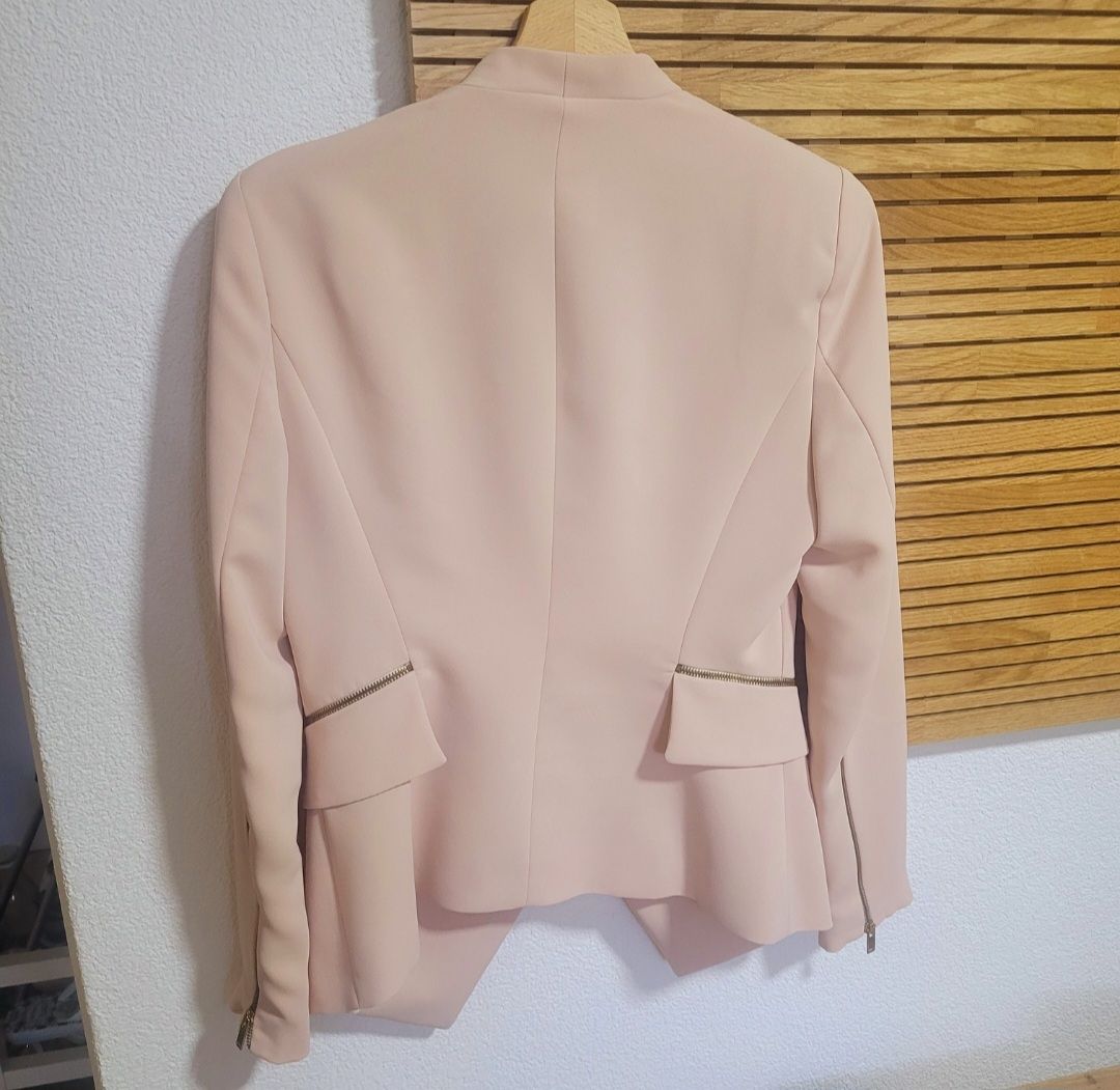 Zara Jacken: Blauer Zara Basic Rosa Grösse M  – Gebraucht aus Urtenen-Schönbühl von mel_zj8j 1
