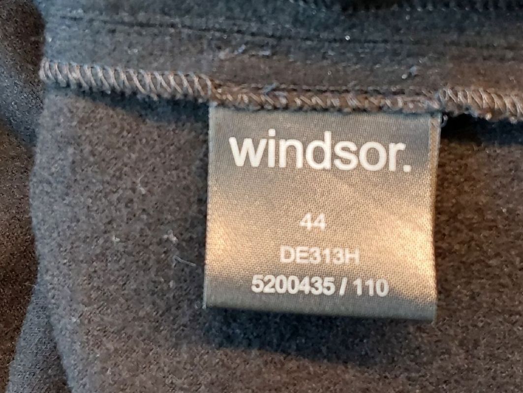 Windsor Vestiti: Kleid Windsor 44 Wolle schwarz – Usato da Köniz venduto da scopello12 6
