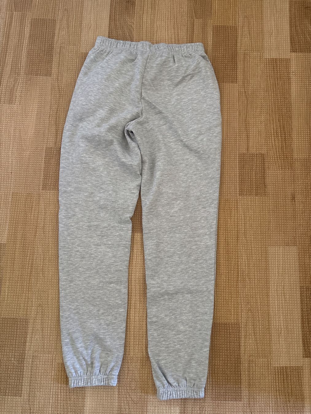 Pantaloni: Jogginghose Gr. S / 176 – Usato da Thun venduto da Melpi2010 2