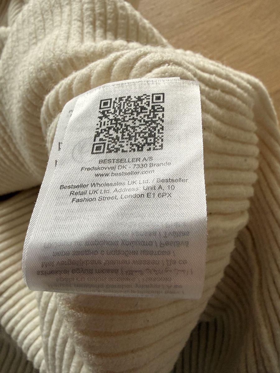 Only Pullover & Sweatshirts: Only Strickpullover Rollkragenpullover mit Schlitz, L only – Gebraucht aus Staad SG von Chirrari 6