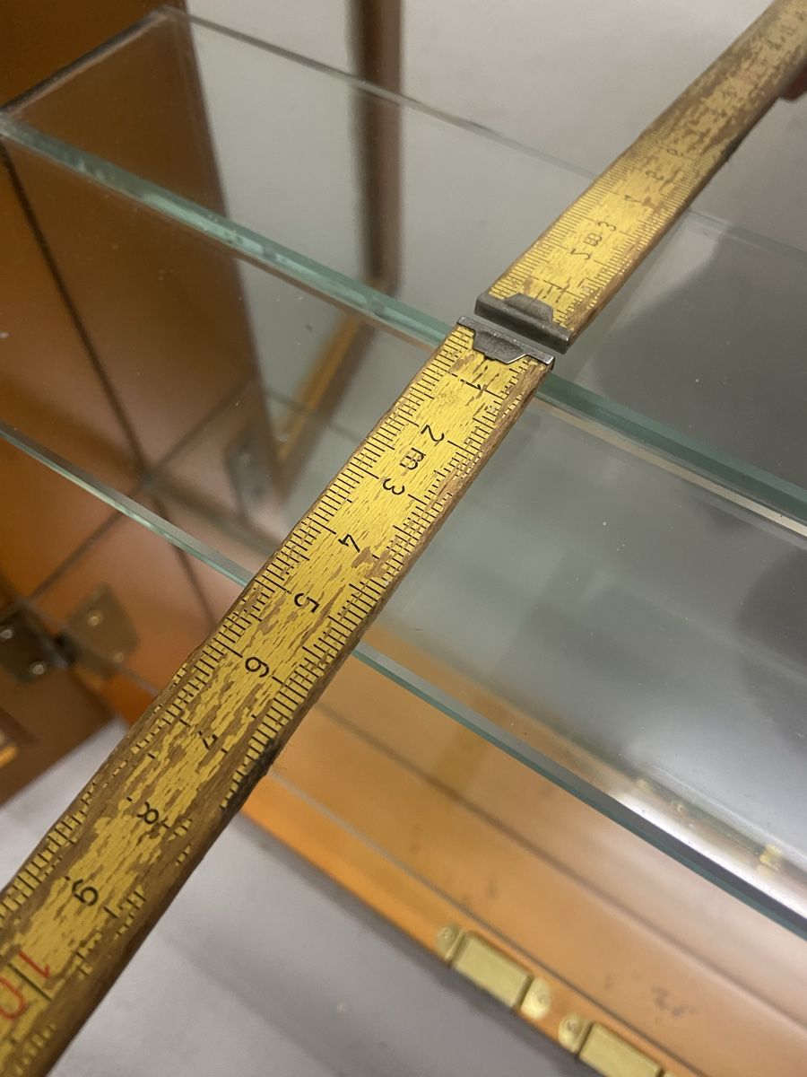 Vetrine: wunderschöne kleine Wandvitrine – Usato da Zürich venduto da Unique2400 4