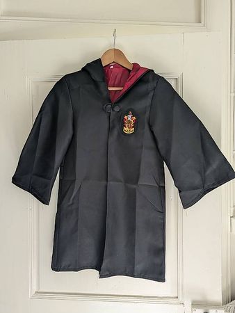 Cape / robe de sorcier déguisement harry potter