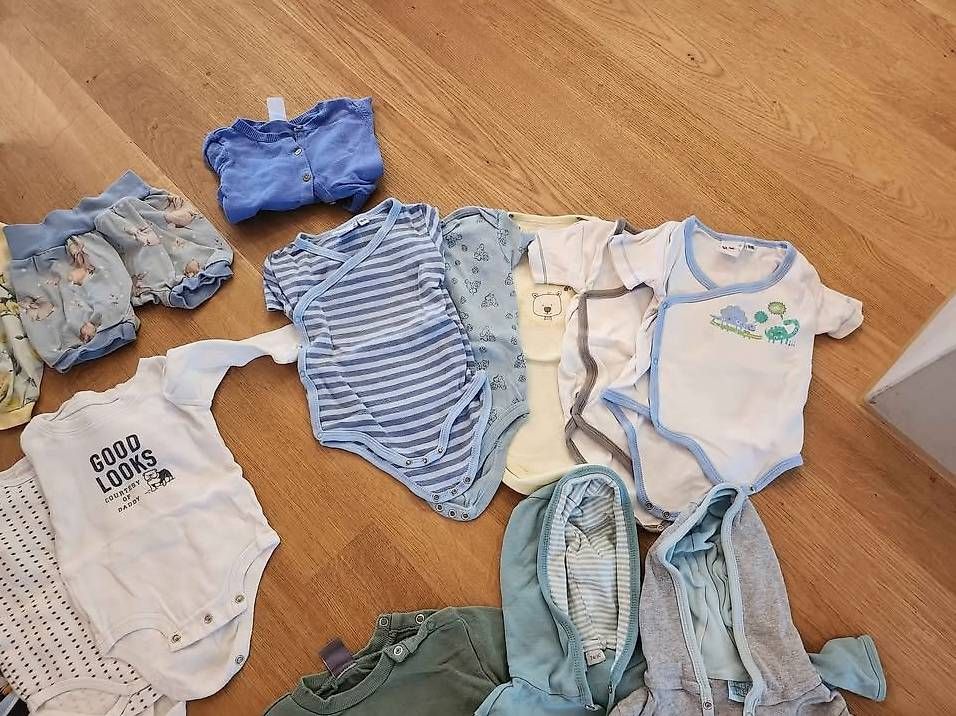 Lotti & Set di vestiti: Grosses Kleiderpaket in Grösse 74/80 – Usato da Winterthur venduto da kyubi