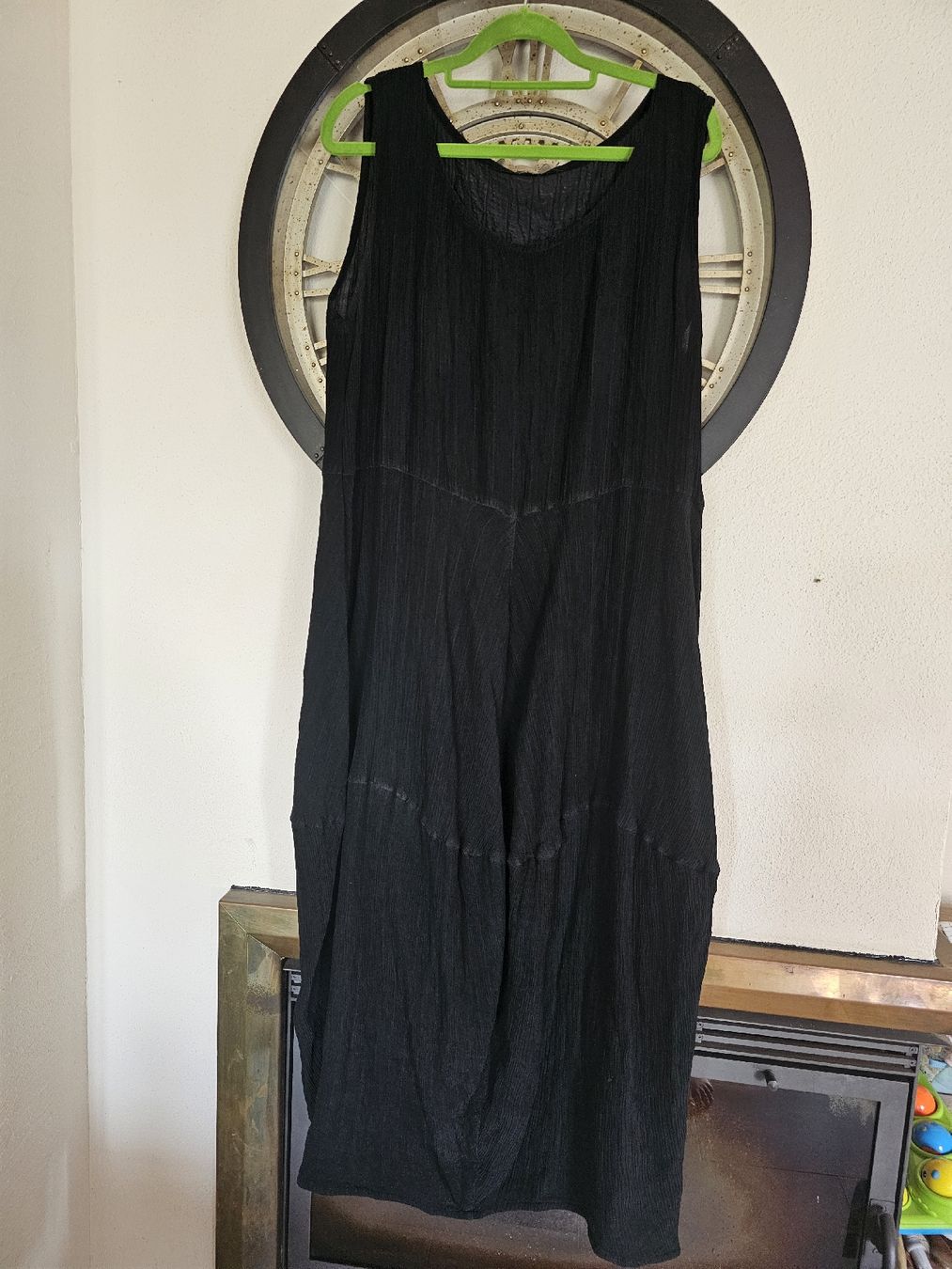 Vestiti: Robe Privatsachen noire t. 2 – Usato da Etoy venduto da az2011