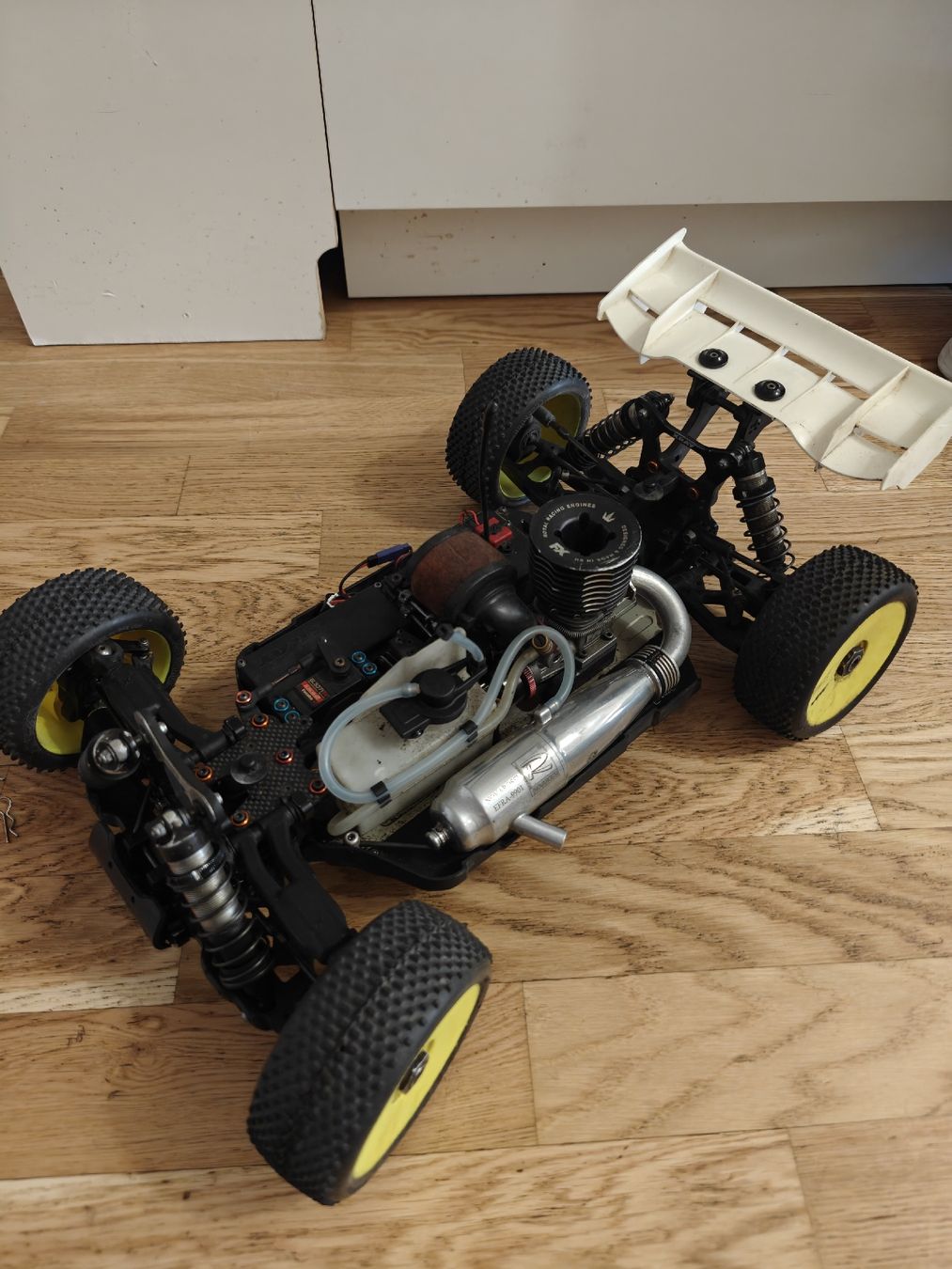 XRay Modellismo RC: X-RAY XB8 – Usato da Collombey venduto da pac_2kkr 1