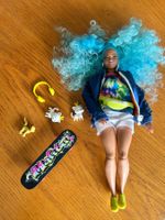 Barbie Extra Doll 4 Curvy Blue Curly Hair Mattel