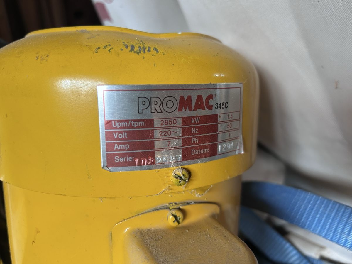 Promac Alle Maschinen: Absauggerät Promac – Gebraucht aus Grabserberg von wenand95 1