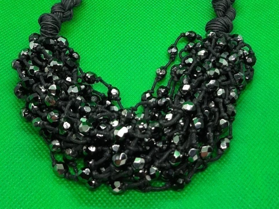 Catenine: Modeschmuck Halskette Schwarz – Usato da Buchs AG venduto da Cuescu 1