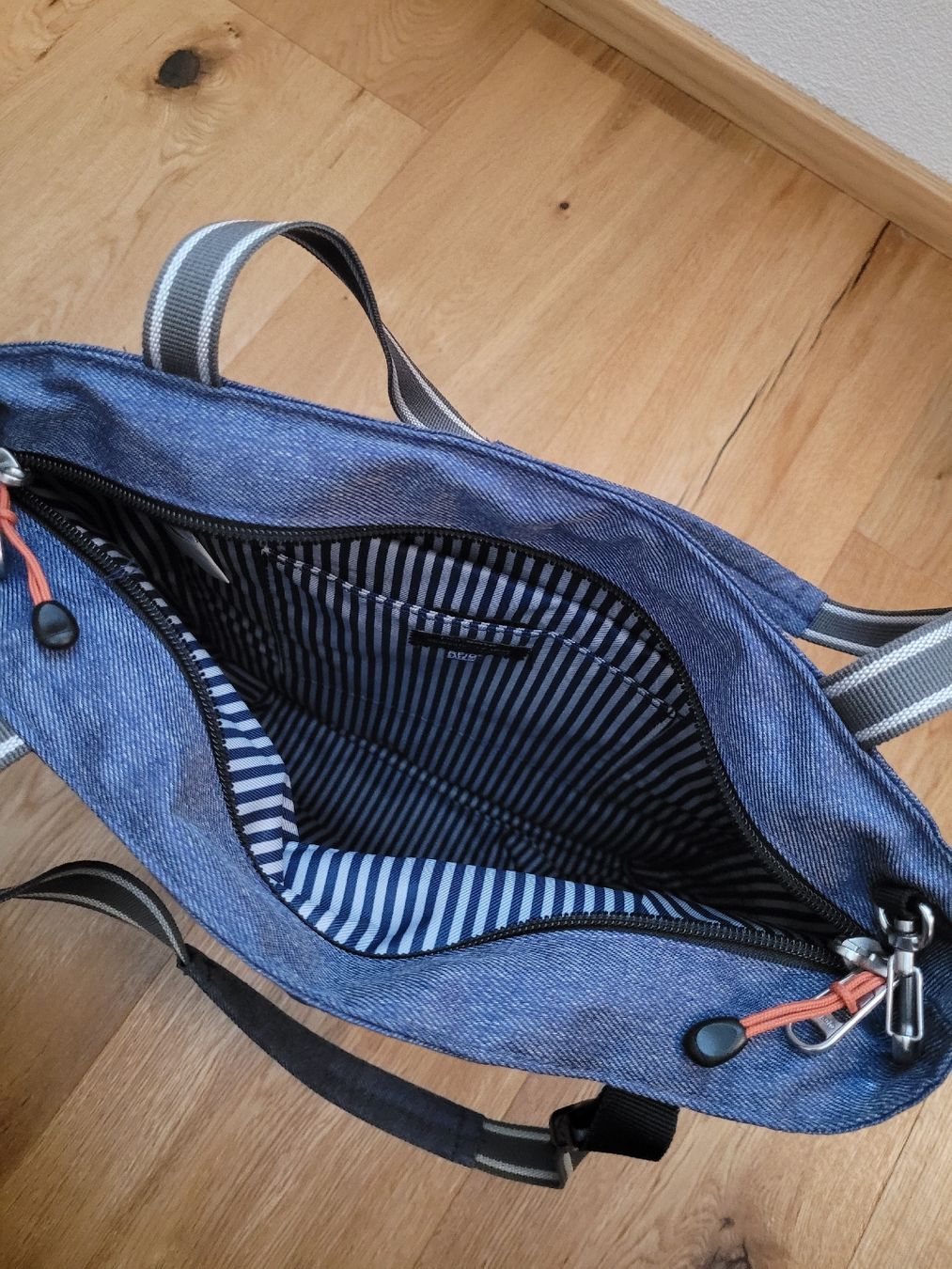 Pacsafe Borse da donna: Pacsafe Sicherheitstasche Damen – Nuovo e nell'imballaggio originale da Bennau venduto da Moonshine_68 2