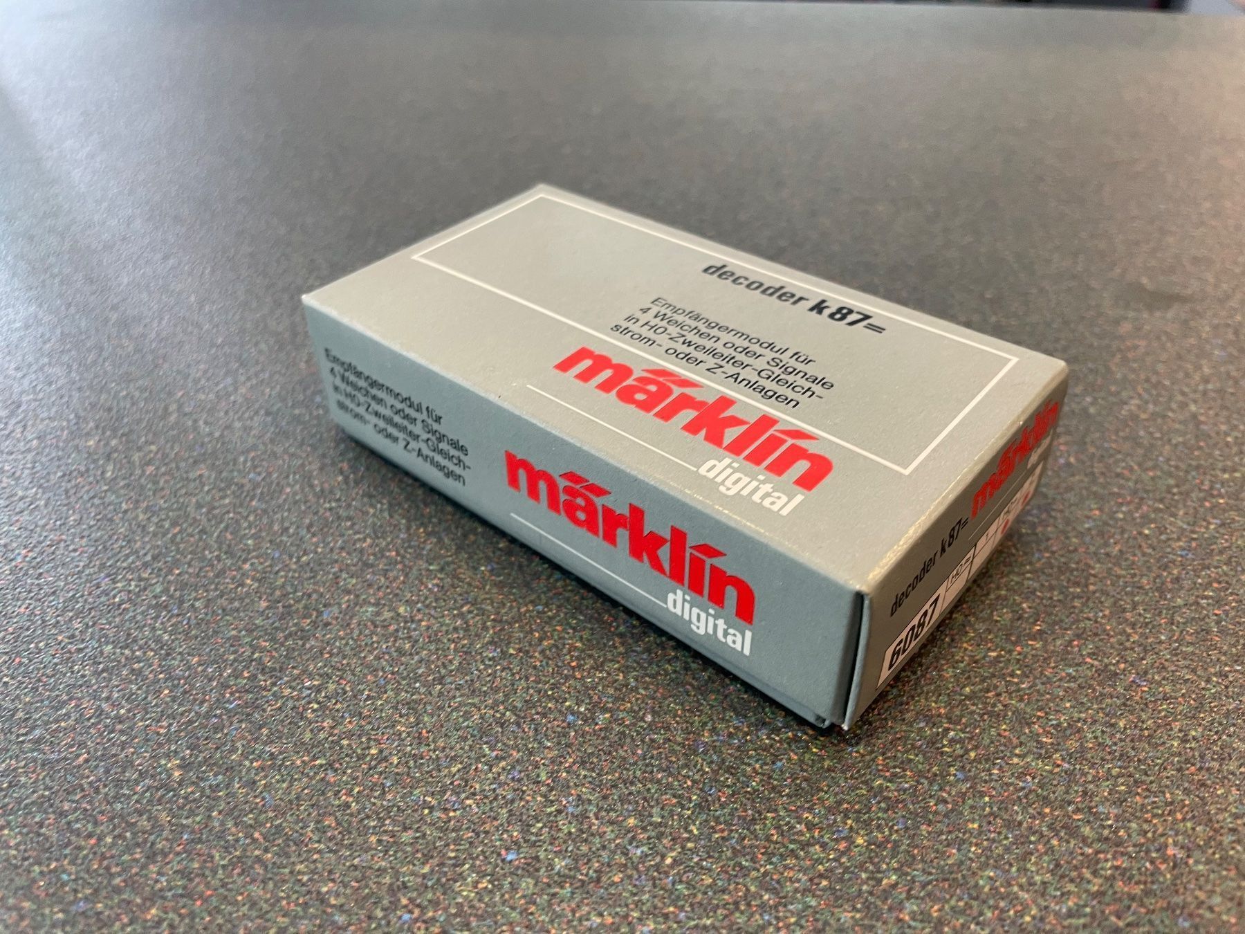 Märklin Modelleisenbahnen: Märklin 6087 Decoder k 87 Empfängermodul für 4 Weichen – Neu (gemäss Beschreibung) aus Chiasso von Carrara-Modellismo