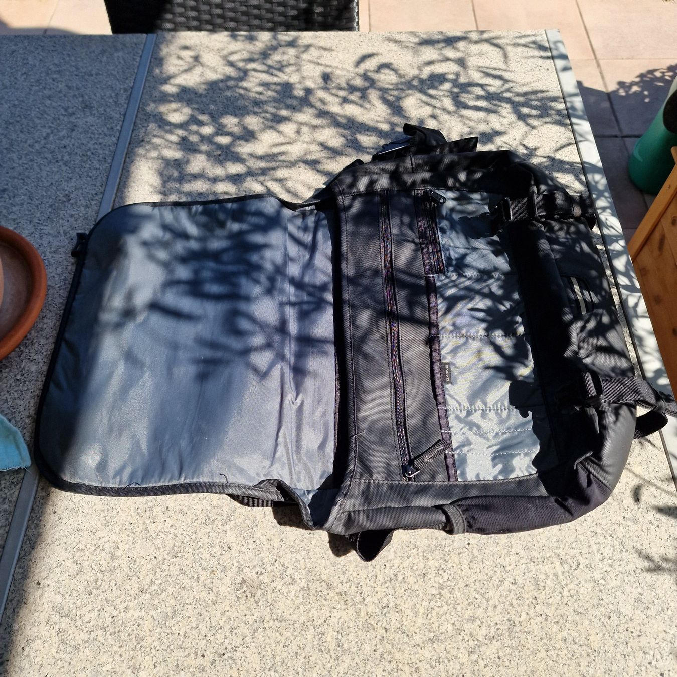 Dakine Borse: Tasche von Ochsner Sport Dakine – Usato da Emmenbrücke venduto da sunshine1970 1
