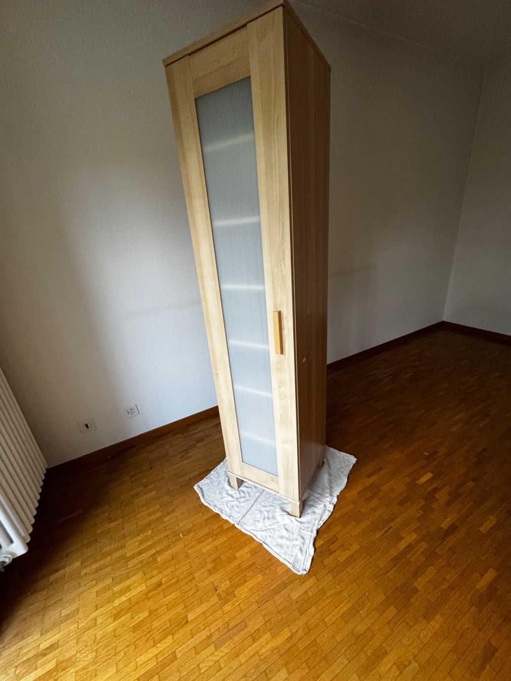 Ikea Armadi: UPDATE SCHÄDEN! Schrank Breite 40 cm – Usato da Urdorf venduto da jojojaja