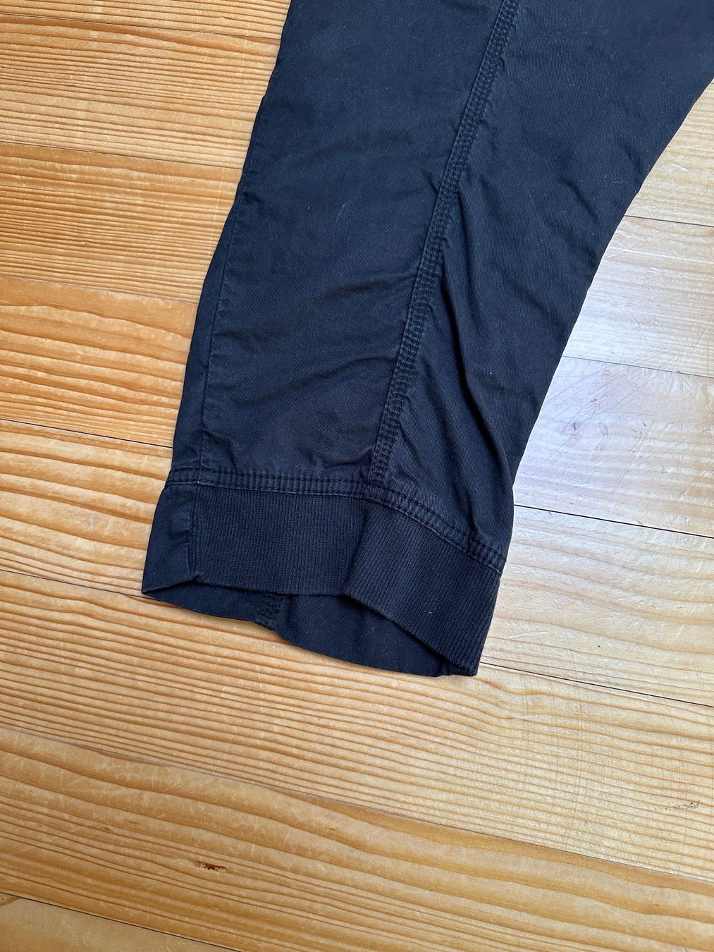 Rundholz Pantaloni: Rundholz black label Hose XS/S – Usato da Gümmenen venduto da FelizitasHermann 8