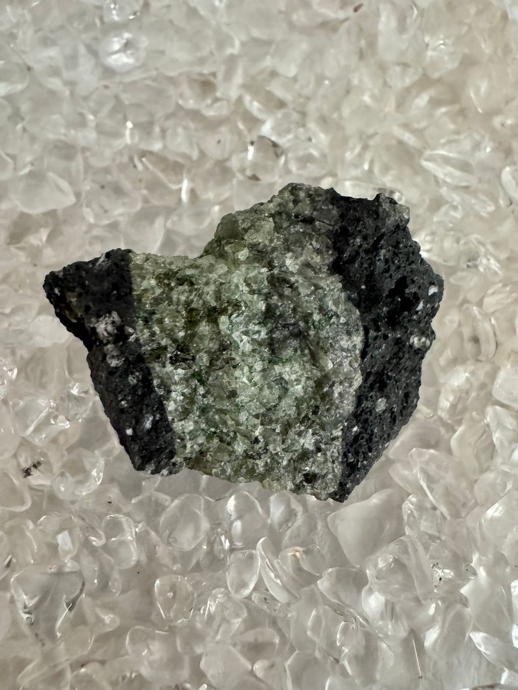 Minerali & Pietre curative: Olivin roh – Nuovo (secondo la descrizione) da Biberist venduto da Steine