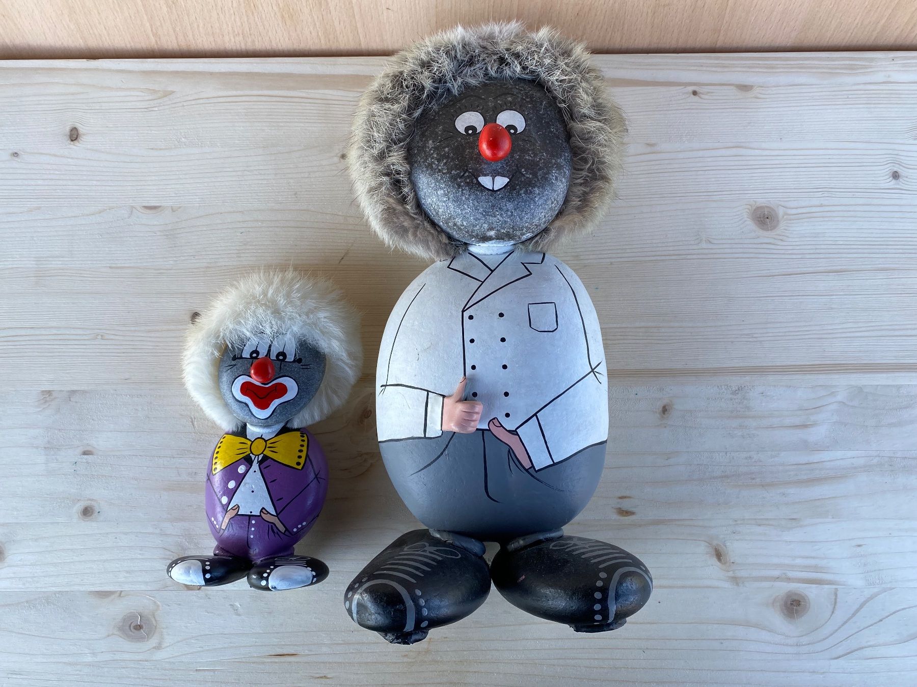 Cloches & sonnailles: 2 schöne Steinfiguren – D'occasion à Feldbach par Olive1 8