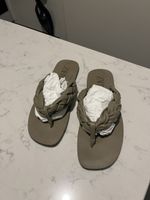 Zara braided sandals, EU 39. Chic summer footwear!