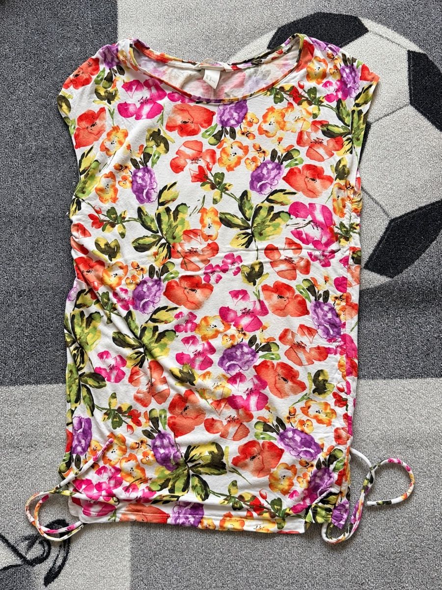 H&M T-shirt: T-shirt grossesse taille M – Usato da La Chaux-de-Fonds venduto da Sabinchenn