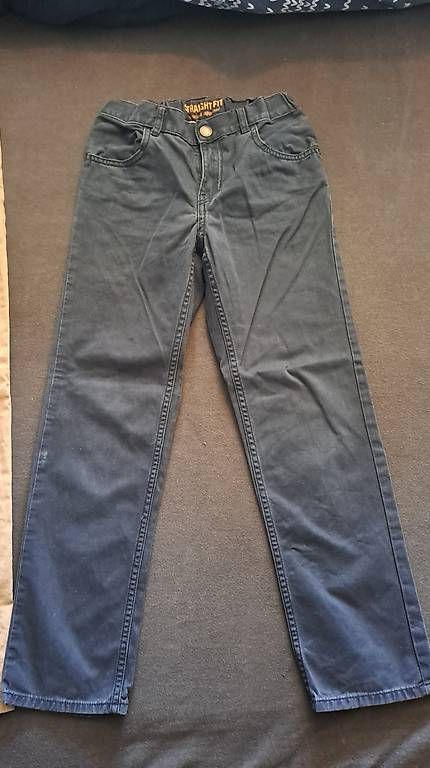 H&M Lotti & Set di vestiti: Hosen Paket Gr.140 – Usato da Oberrieden venduto da Raja011 2