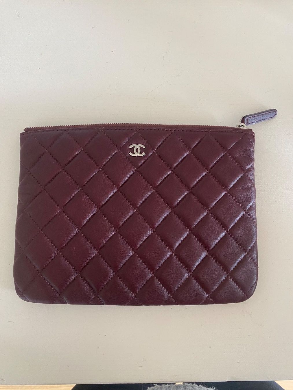 Chanel Borse da donna: chanel pochette clutch Bordeaux – Usato da Erlenbach ZH venduto da Vicky123456
