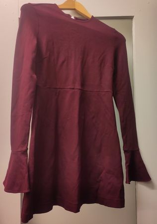 Kurzes Kleid (Alexander McQueen), Gr. XS, passt Reformation