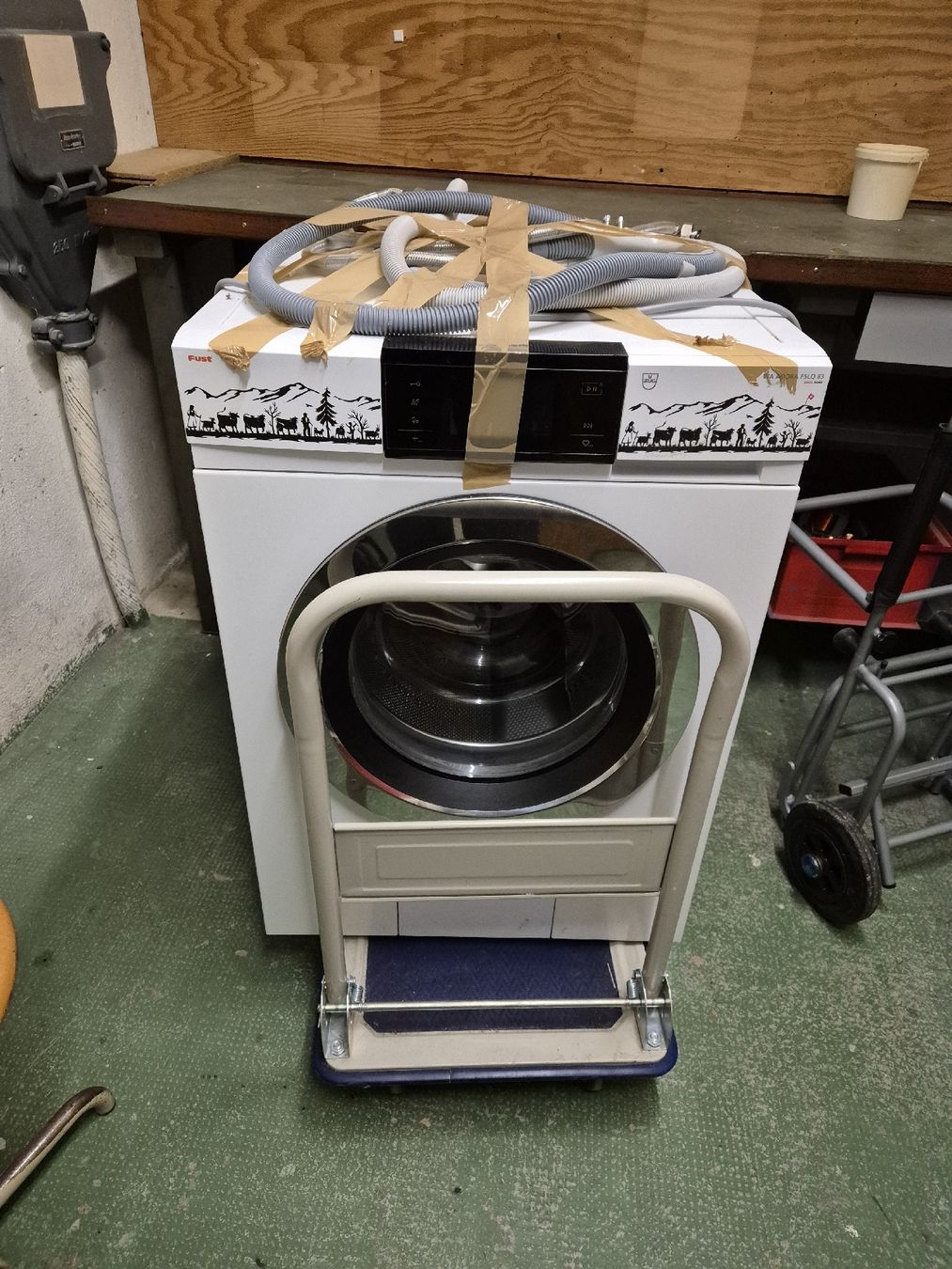 Waschmaschinen: machine a laver de 14kilo  – Neu (gemäss Beschreibung) aus Bôle von guillou 1
