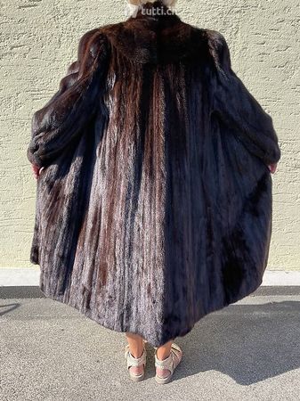 SCHWARZ/BRAUN, DREAM OF BLACKGLAMA Nerzmantel