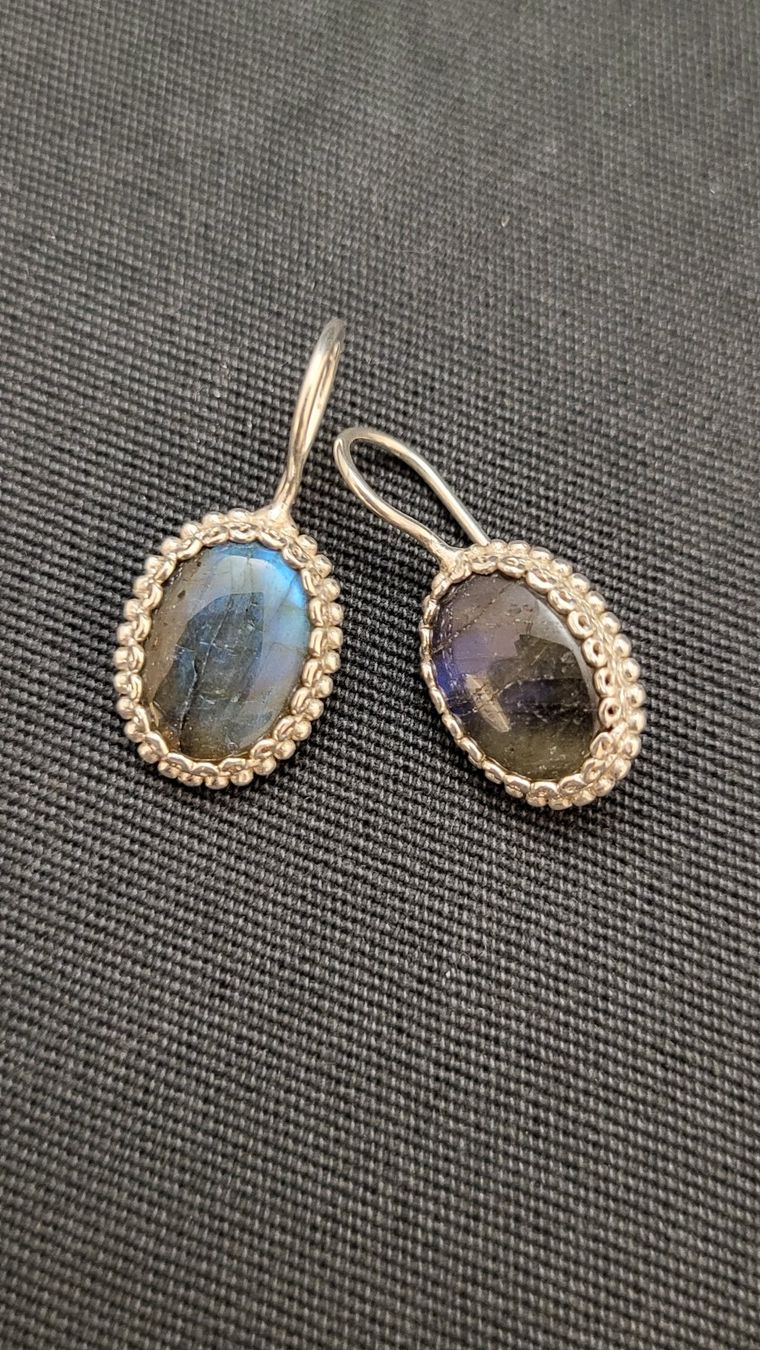 Boucles d'oreille: Silber-Ohrhänger mit Labradorit – D'occasion à Basel par spinne02 2